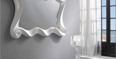 Espejo de pared de ondas decorativo en blanco