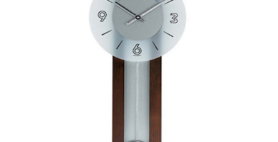 Reloj con péndulo Cropthorne de madera nogal